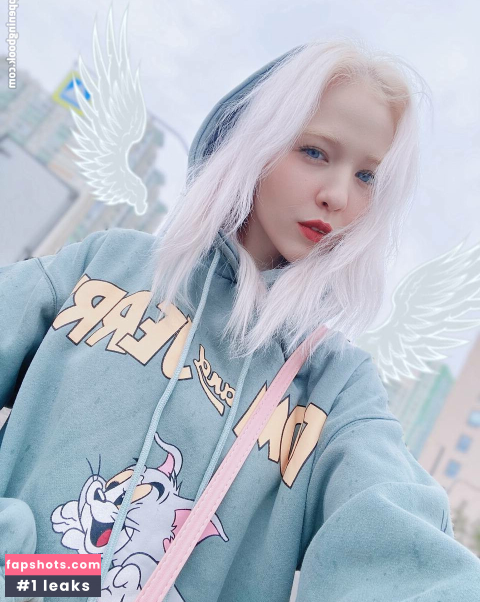 Mercury Cosplay gallery photo #5