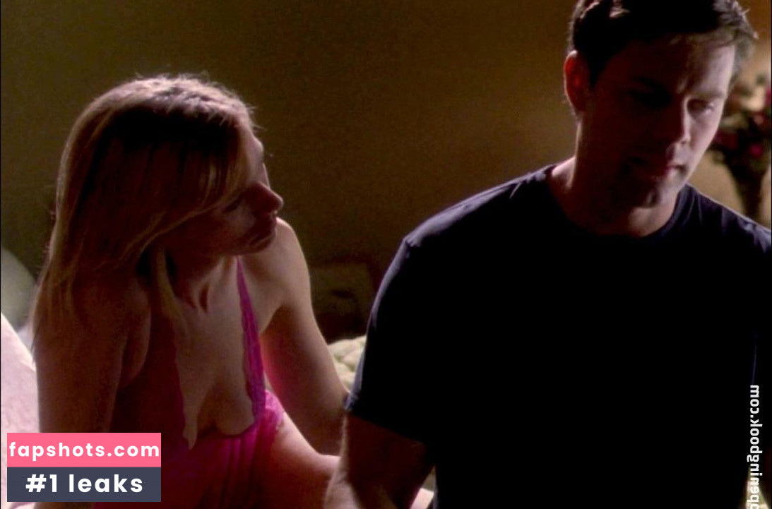 Meredith Monroe gallery photo #6