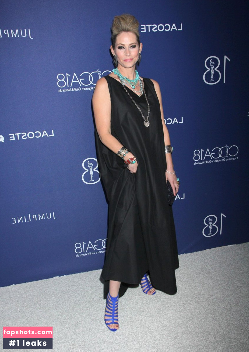 Meredith Monroe gallery photo #53