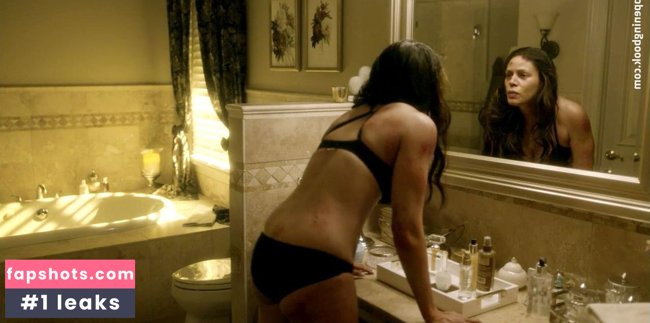 Merle Dandridge gallery photo #8