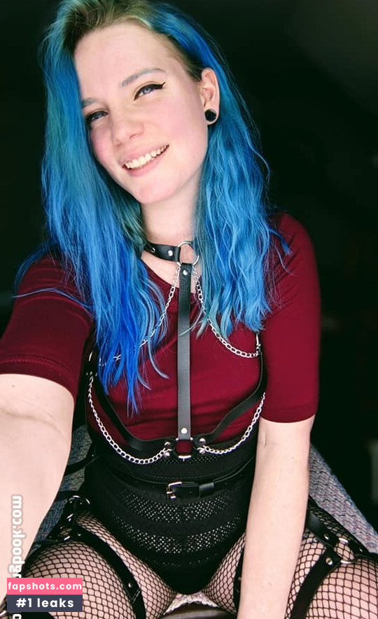 Mermaid Erin nude babe gallery