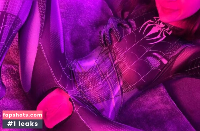 Mermaids Kiss gallery photo #13