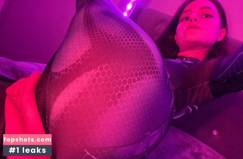 Mermaids Kiss gallery photo #17