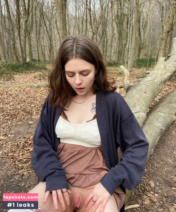 Mermaids Kiss gallery photo #44