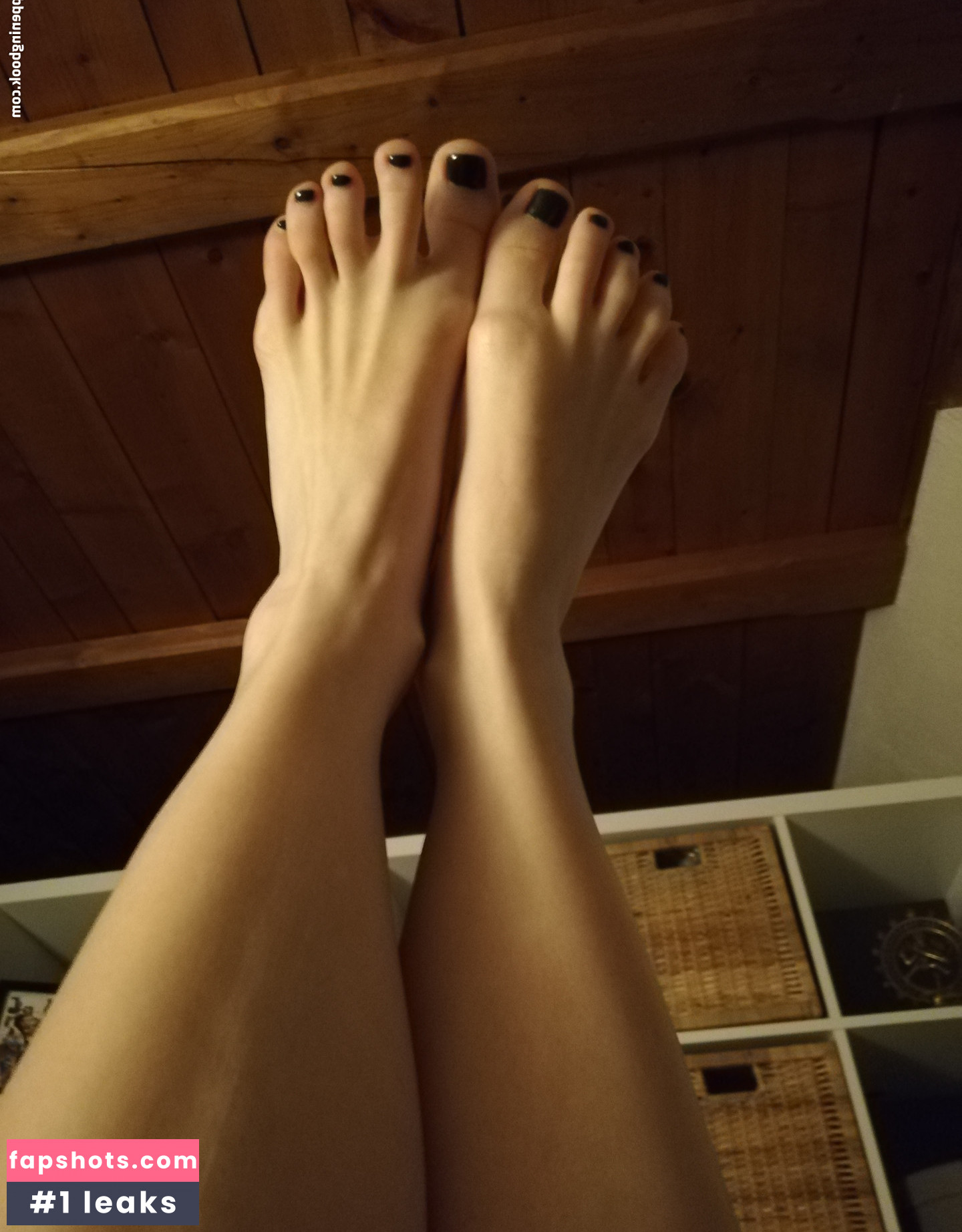 Merona ASMR gallery photo #24