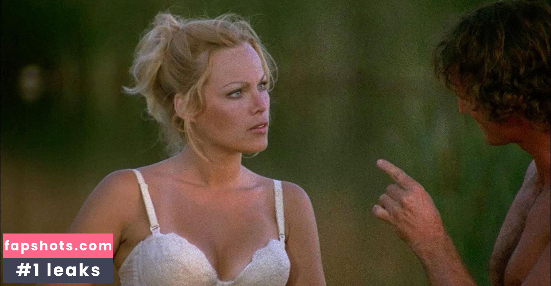 Merrie Lynn Ross gallery photo #2