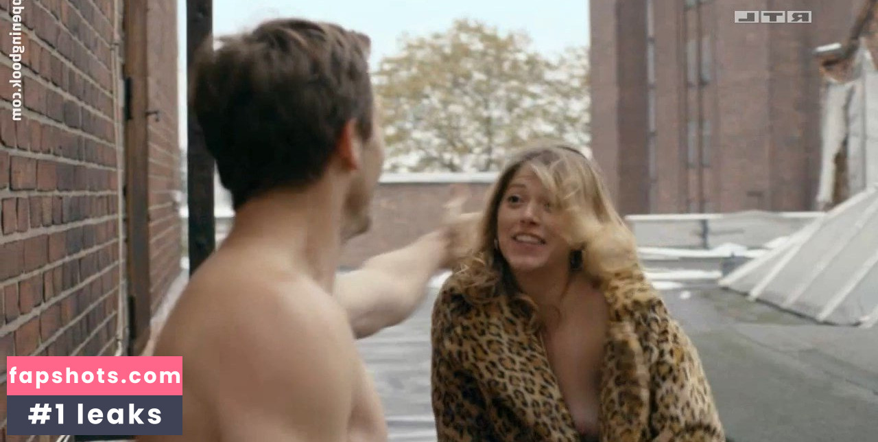 Mersiha Husagic nude babe gallery