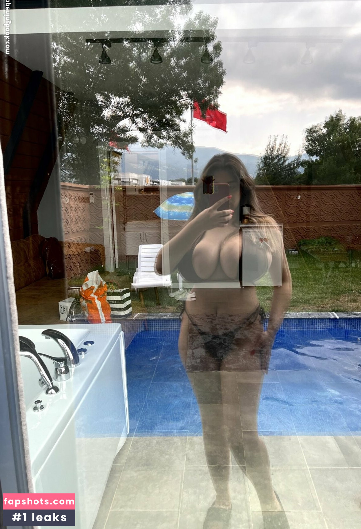 Merve Damla gallery photo #67