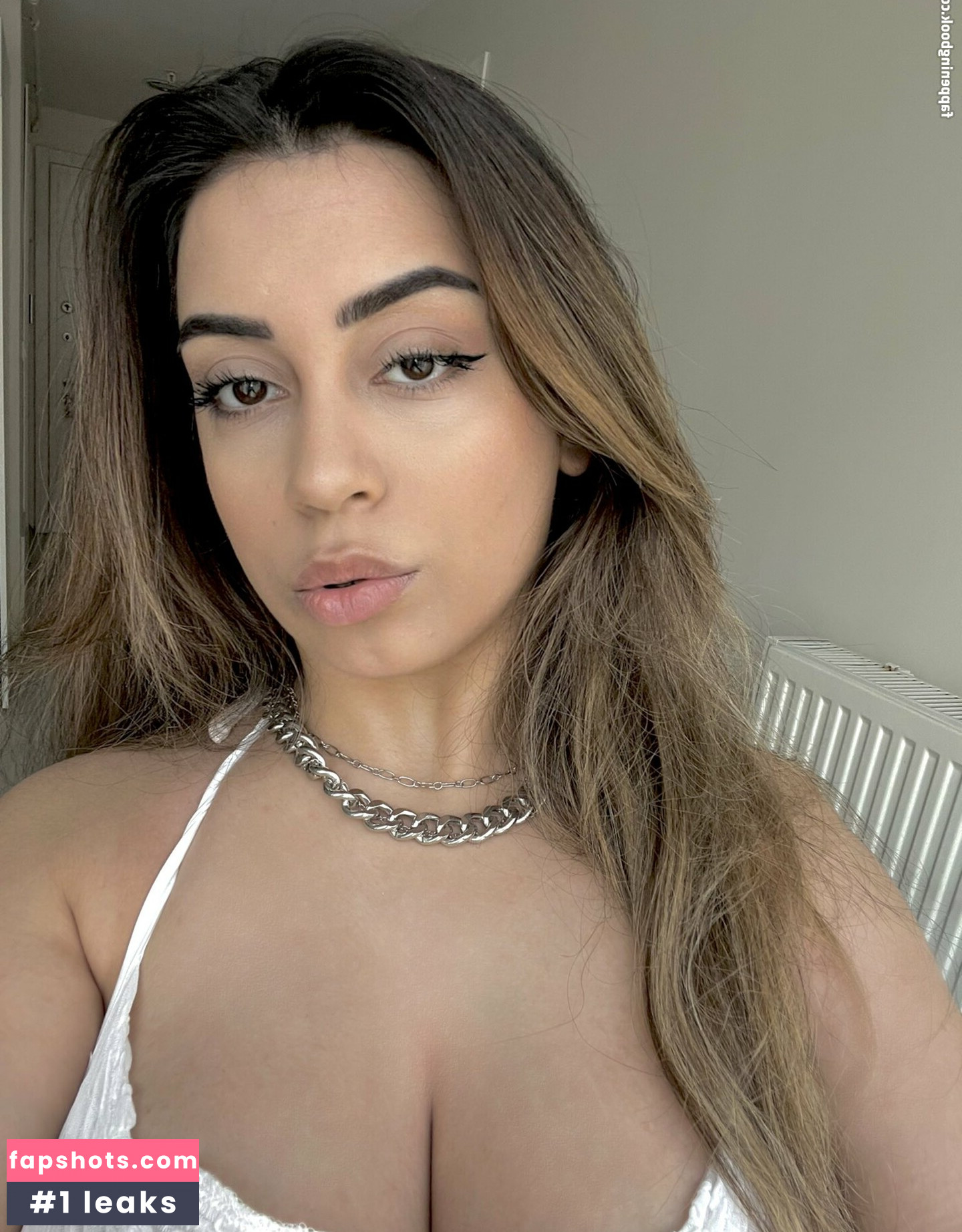 Merve Damla gallery photo #84