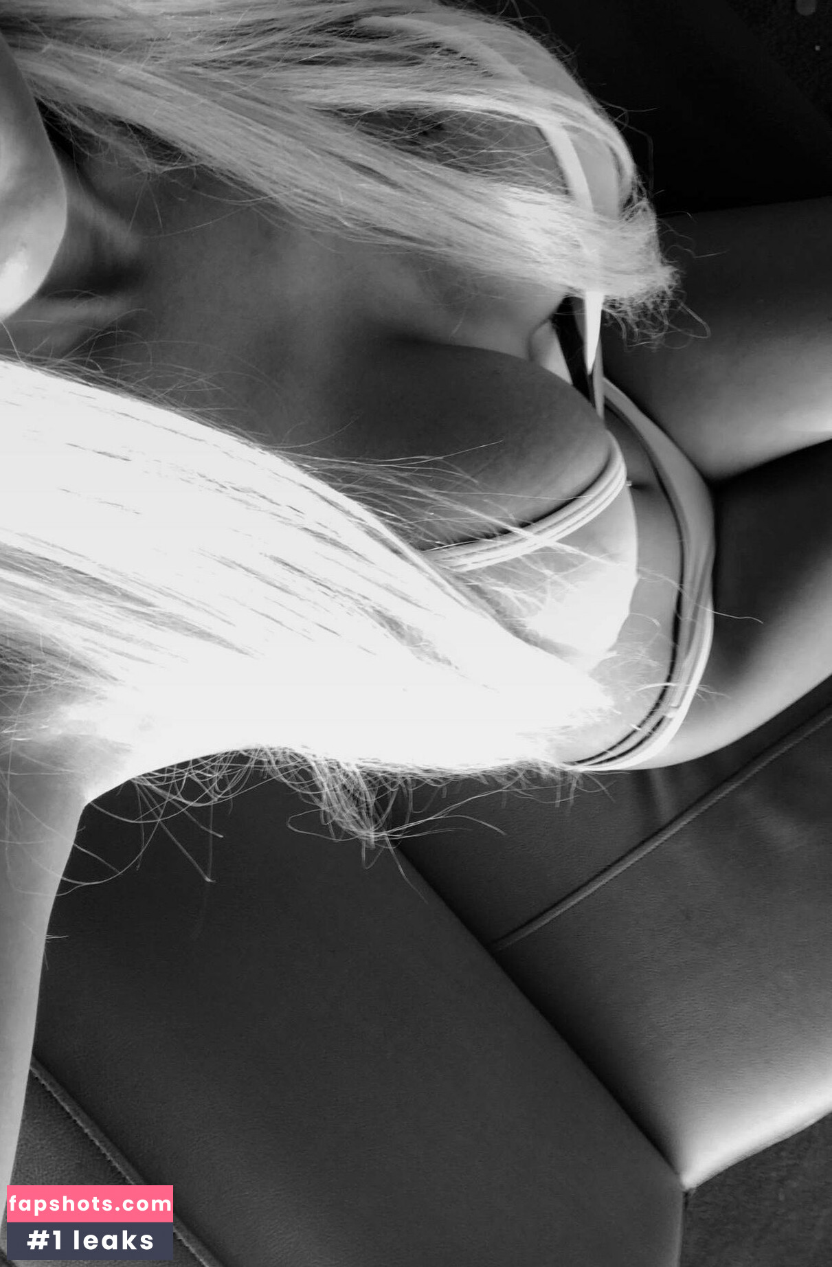 Merve Sanay gallery photo #4