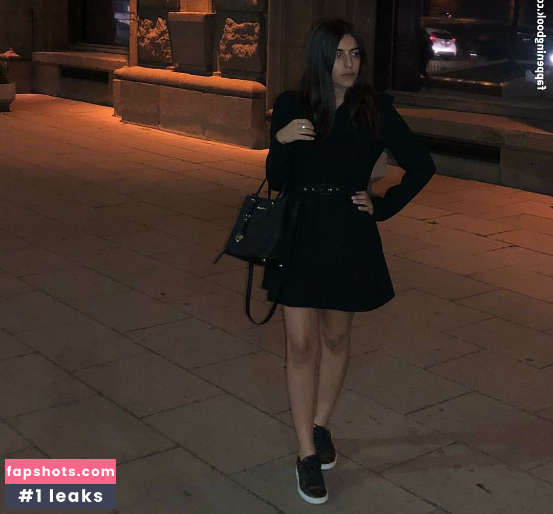 Meshi Malka gallery photo #13