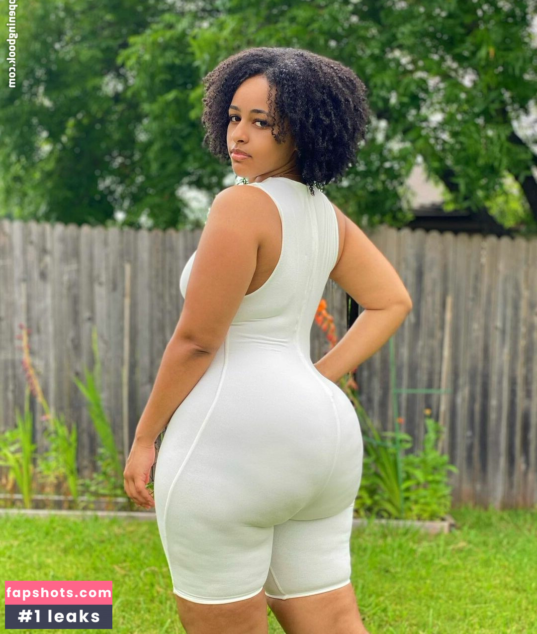 Meskyk Nahé úniky fotek pouze od fanoušků #4 - Fapshots