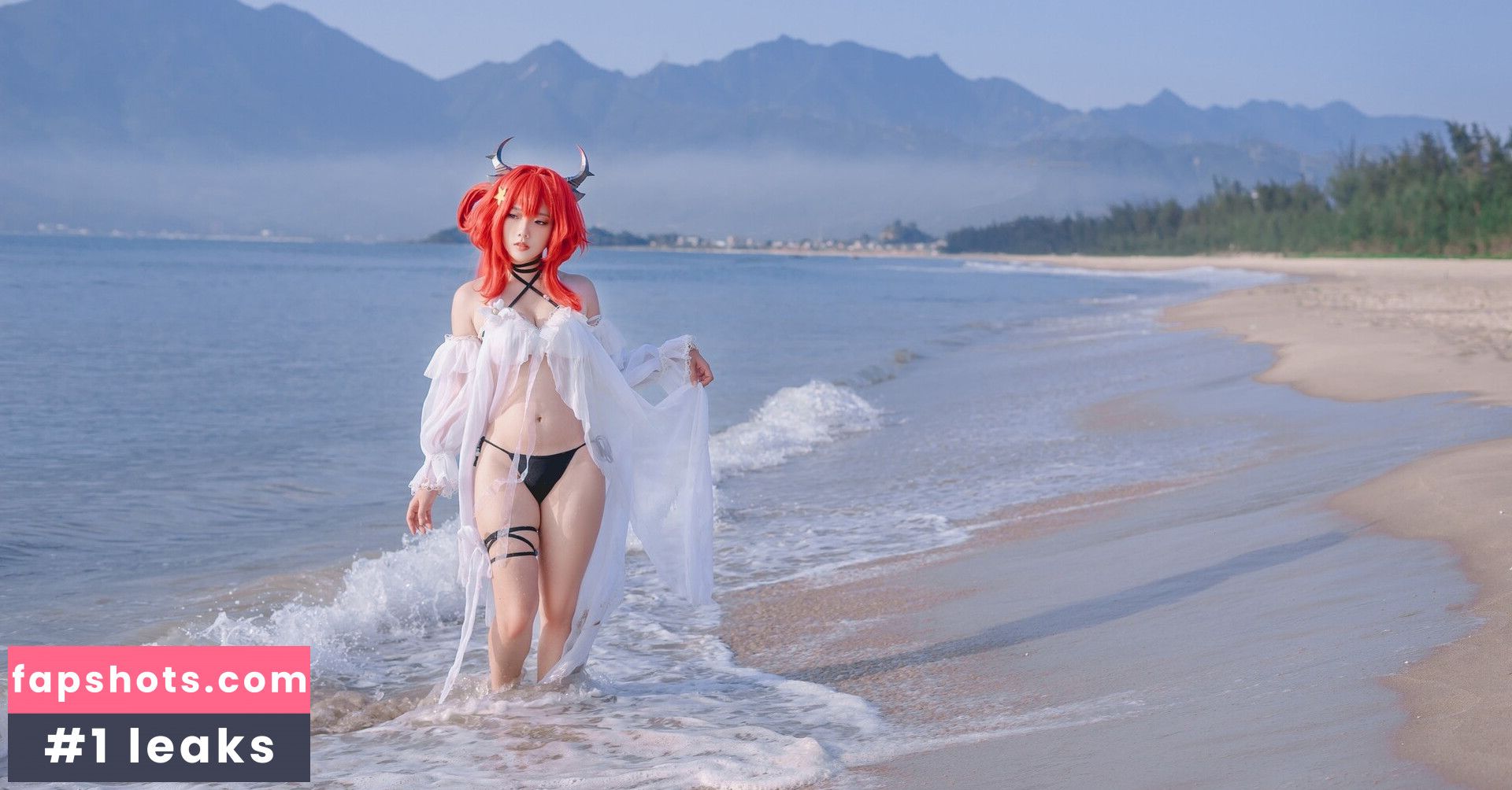 Messie Huang gallery photo #46