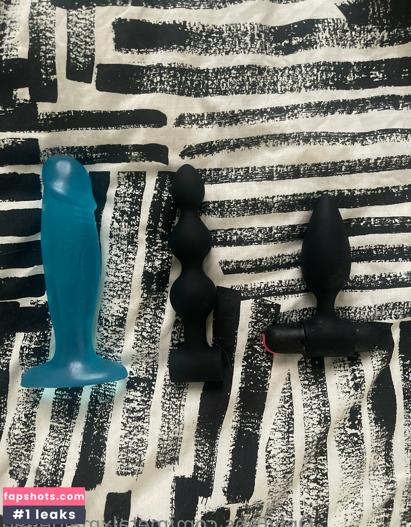 metalxmaiden90 gallery photo #3