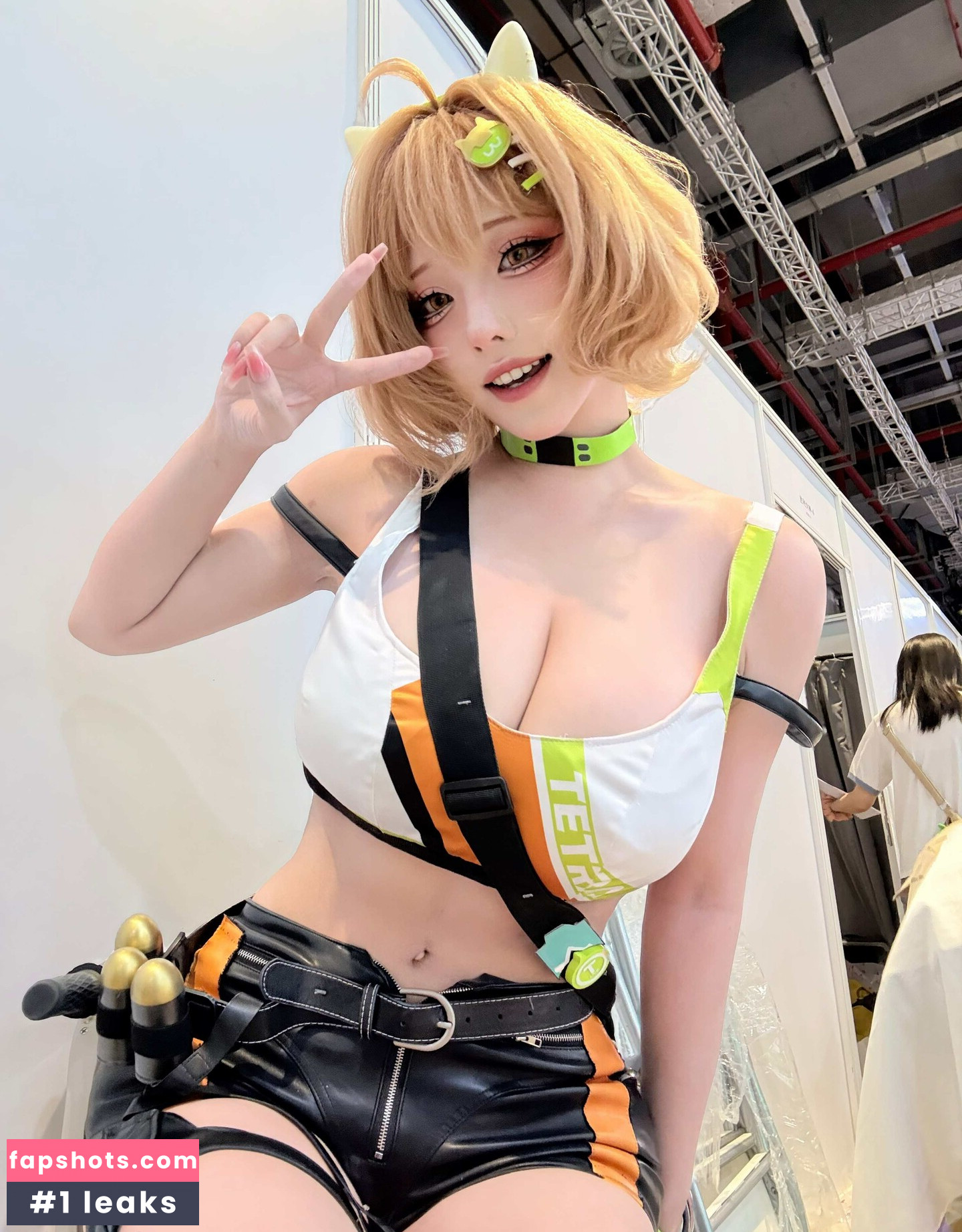 mewiz_story_ gallery photo #40