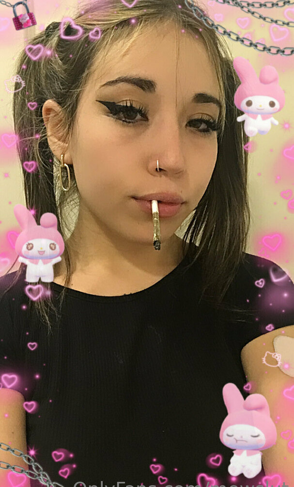 mewslut gallery photo #388