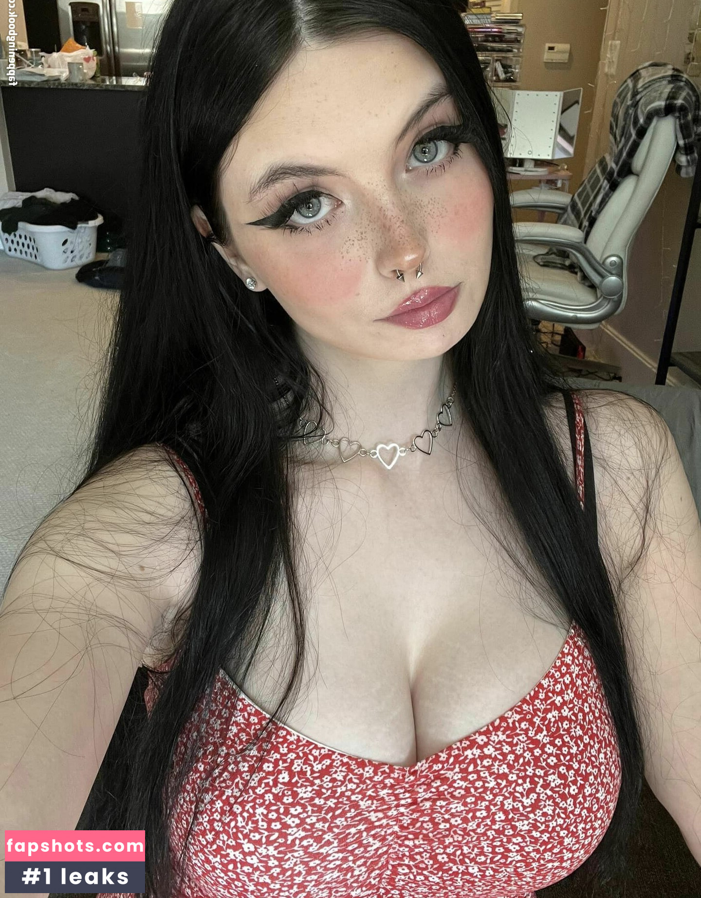 Mewstic gallery photo #193