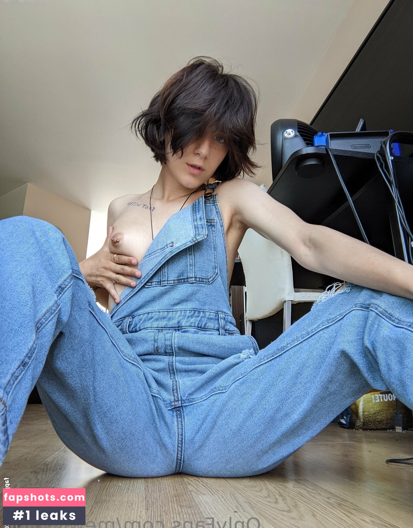 mewtwolou gallery photo #8