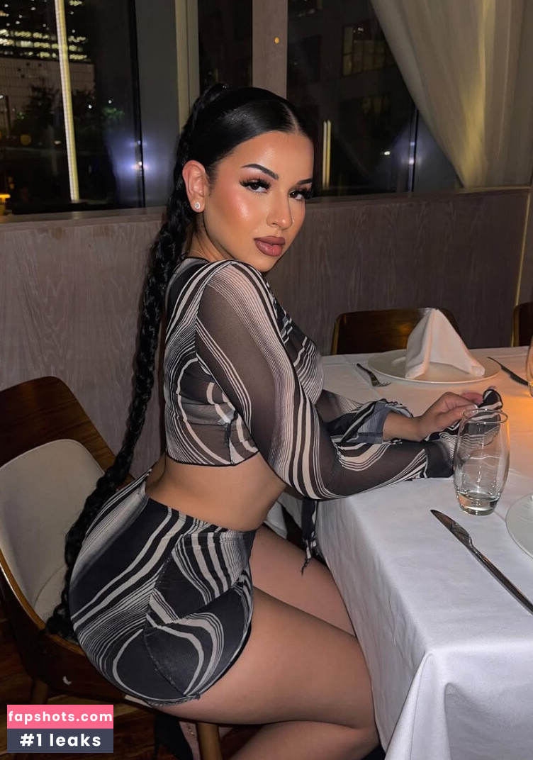 meyiram nude babe gallery