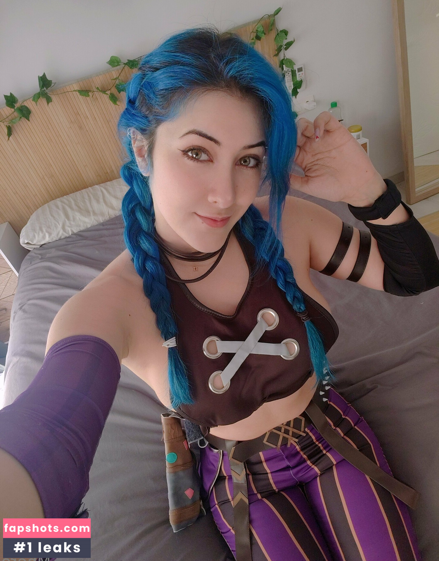 Mhere gallery photo #11