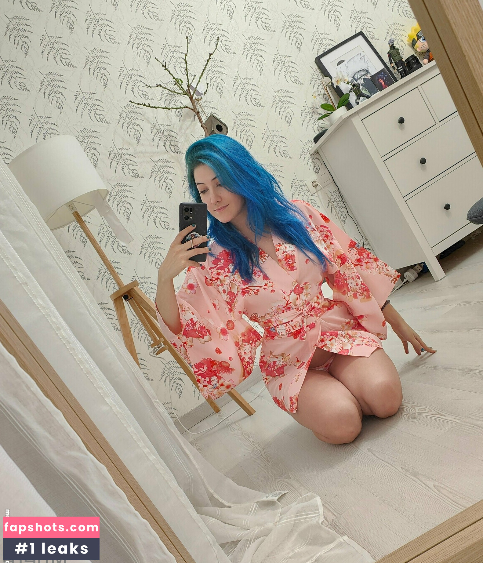 Mhere gallery photo #102