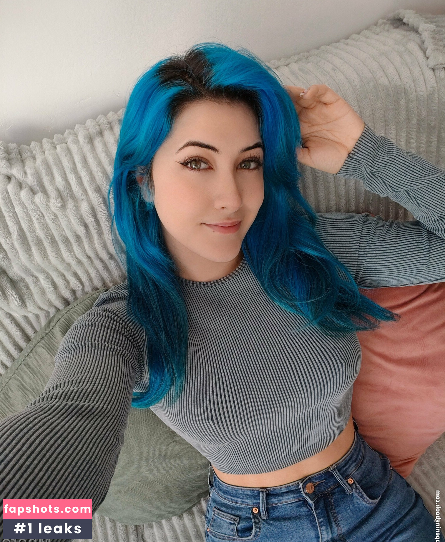 Mhere gallery photo #29