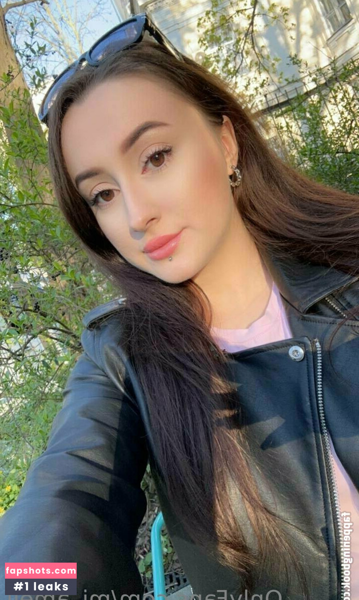 mi_ameli gallery photo #121