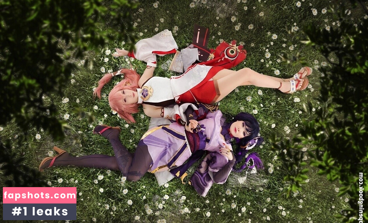 Mi2ray Cosplay gallery photo #52