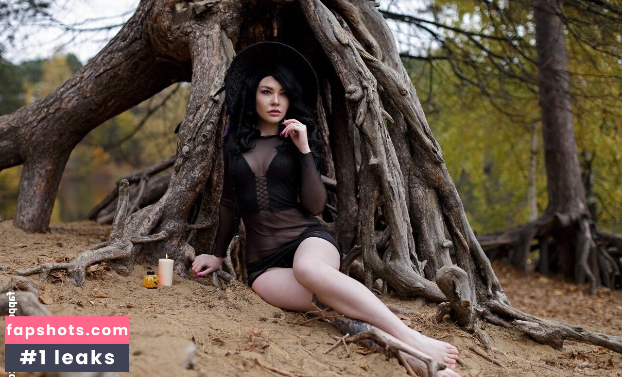 Mi2ray Cosplay gallery photo #65