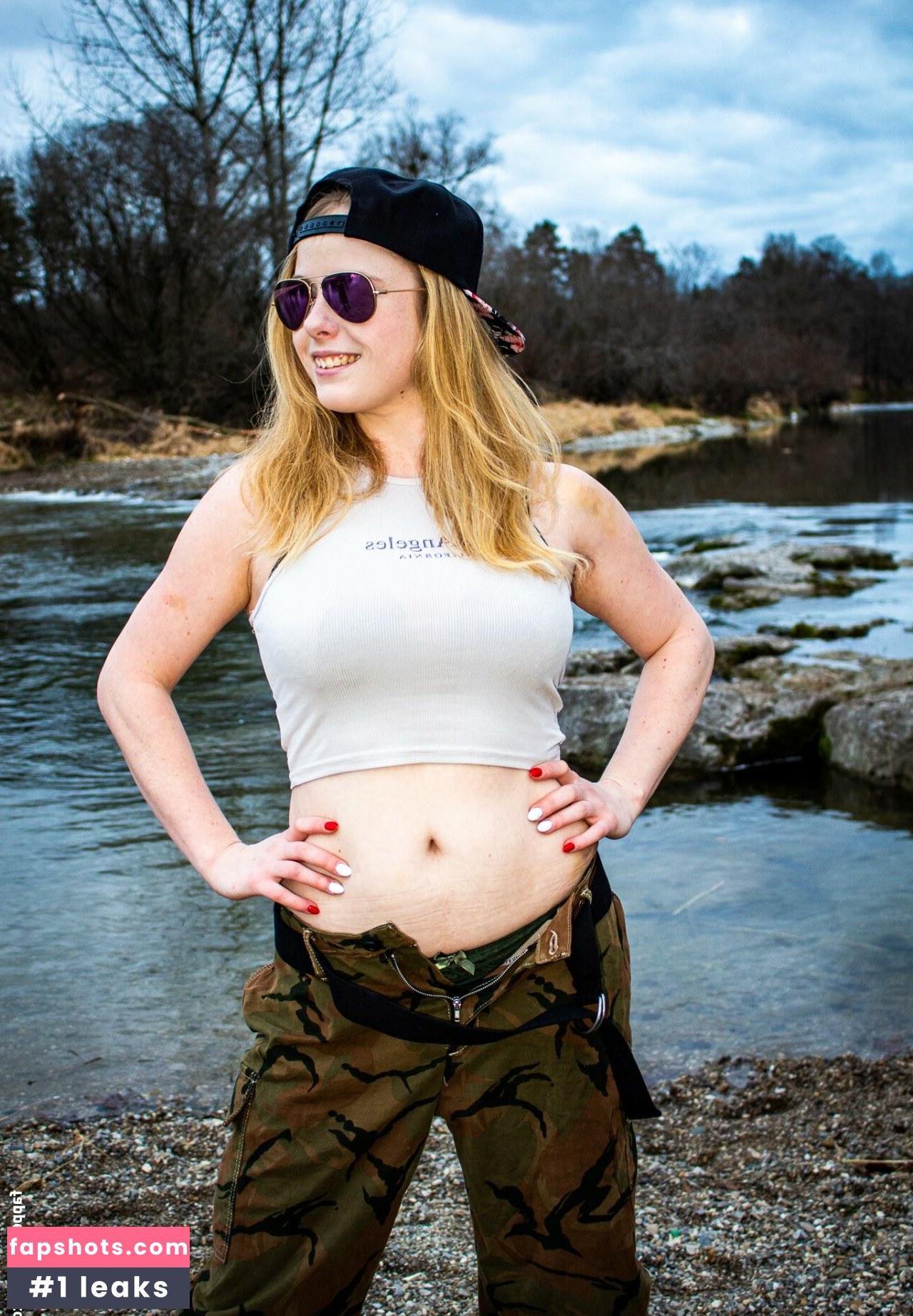 Mia Adler gallery photo #95