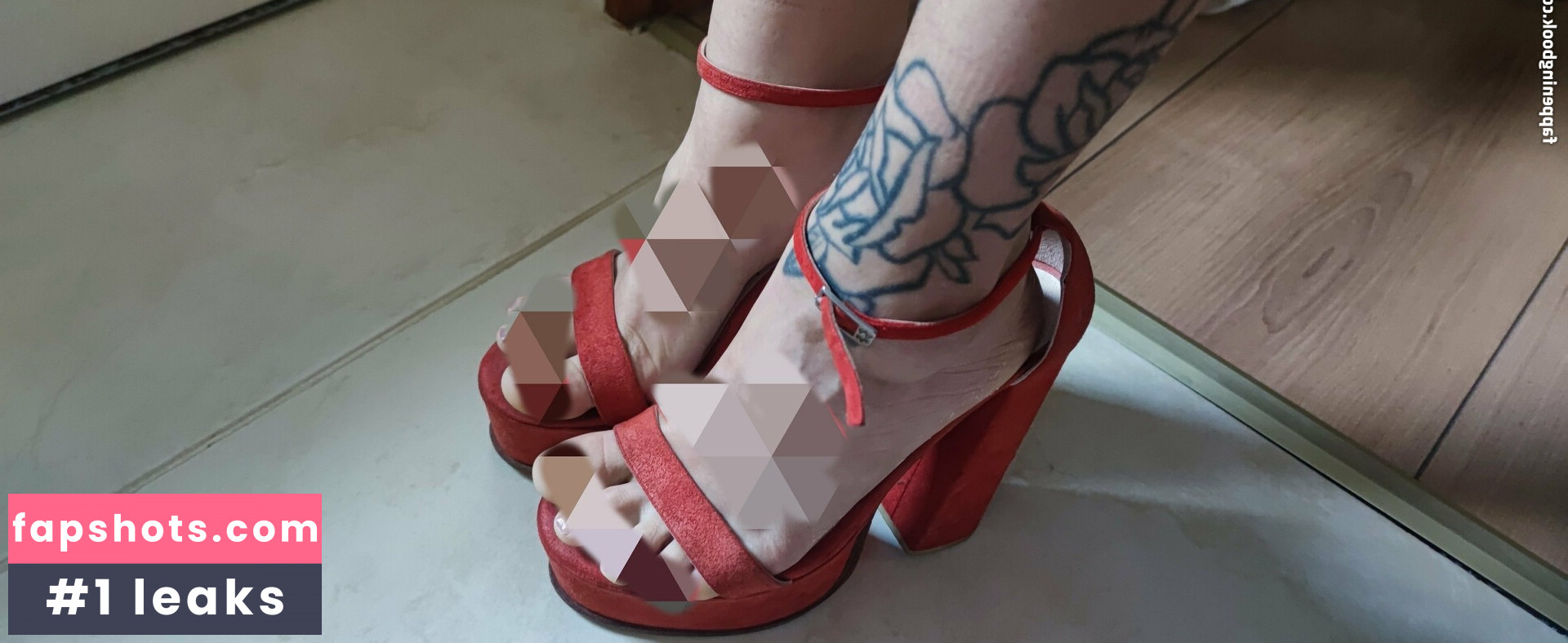 mia.goddes gallery photo #9