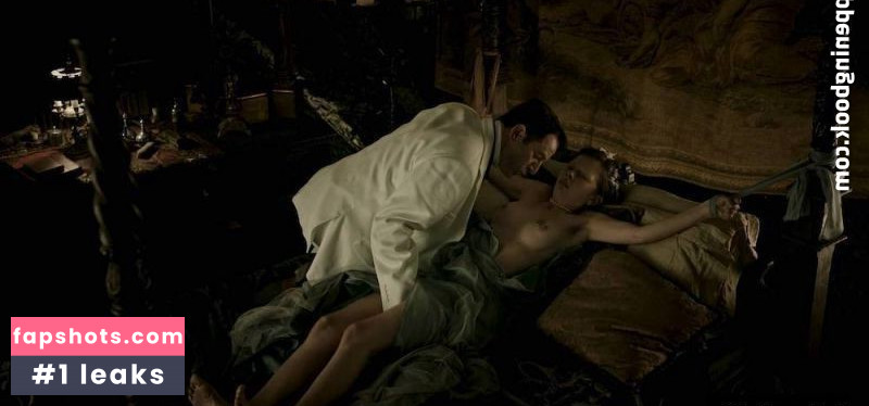 Mia Goth gallery photo #221