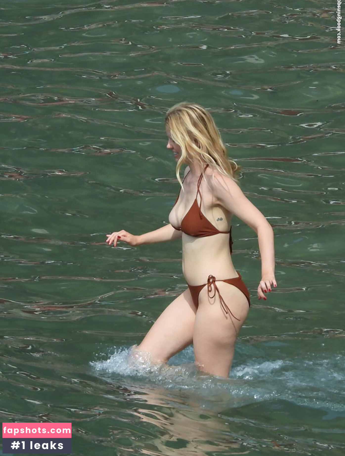 Mia Goth gallery photo #51