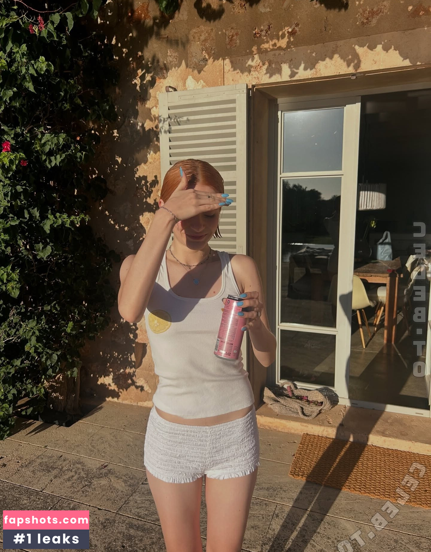 Mia Guethe gallery photo #13