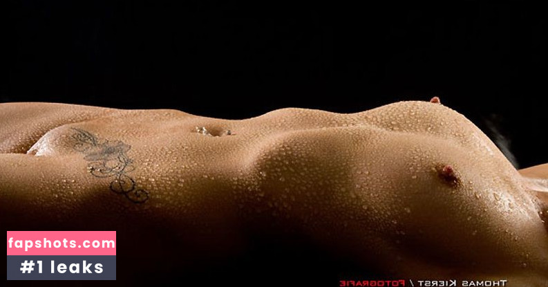 Mia Julia Brückner nude babe gallery