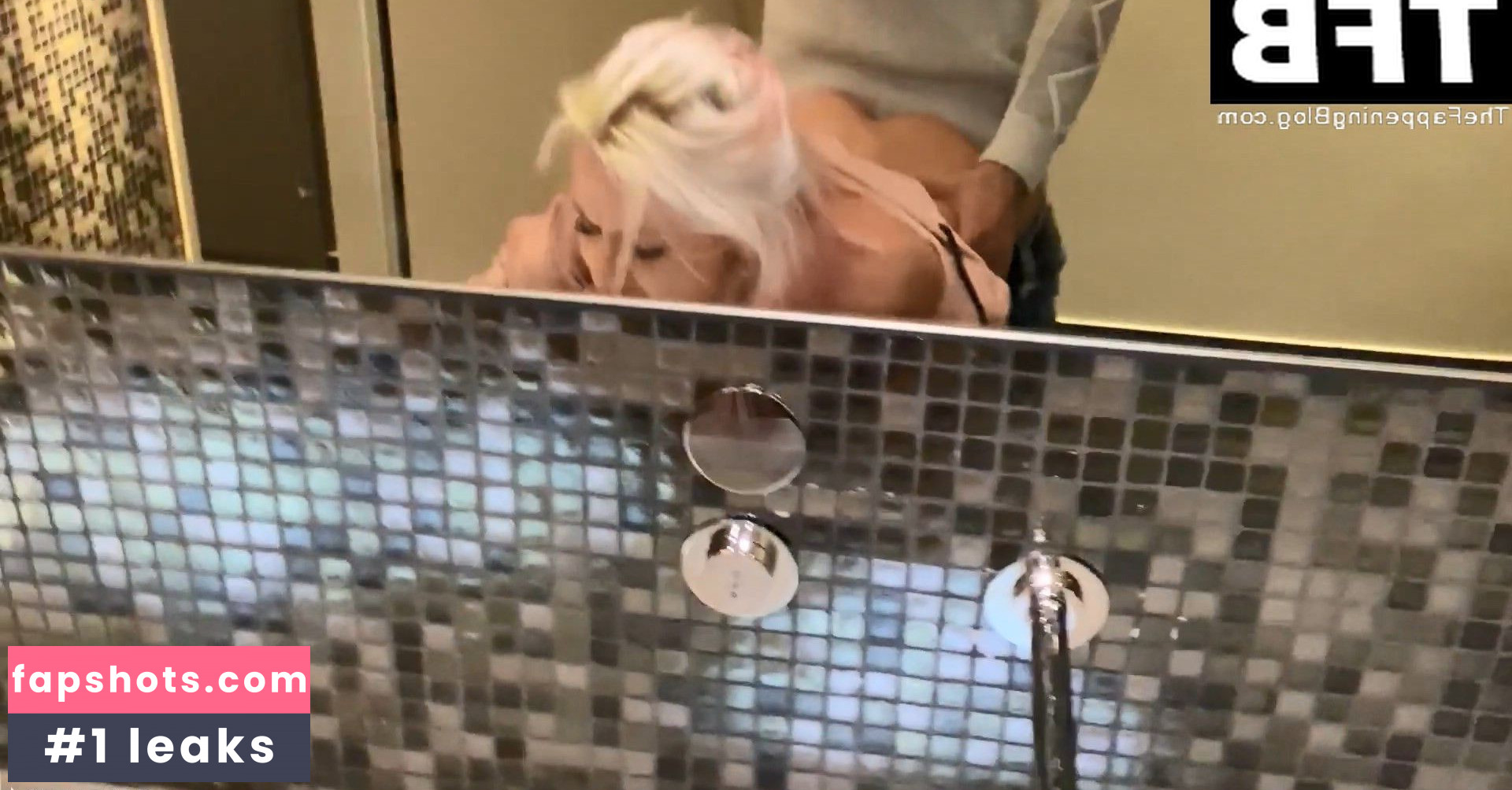 Mia Julia Brückner gallery photo #87