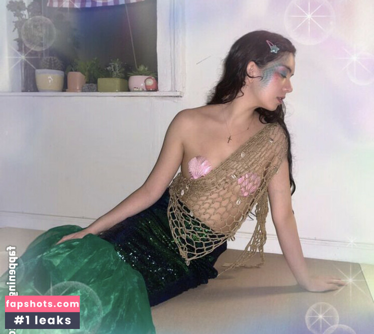 Mia Kerin gallery photo #29