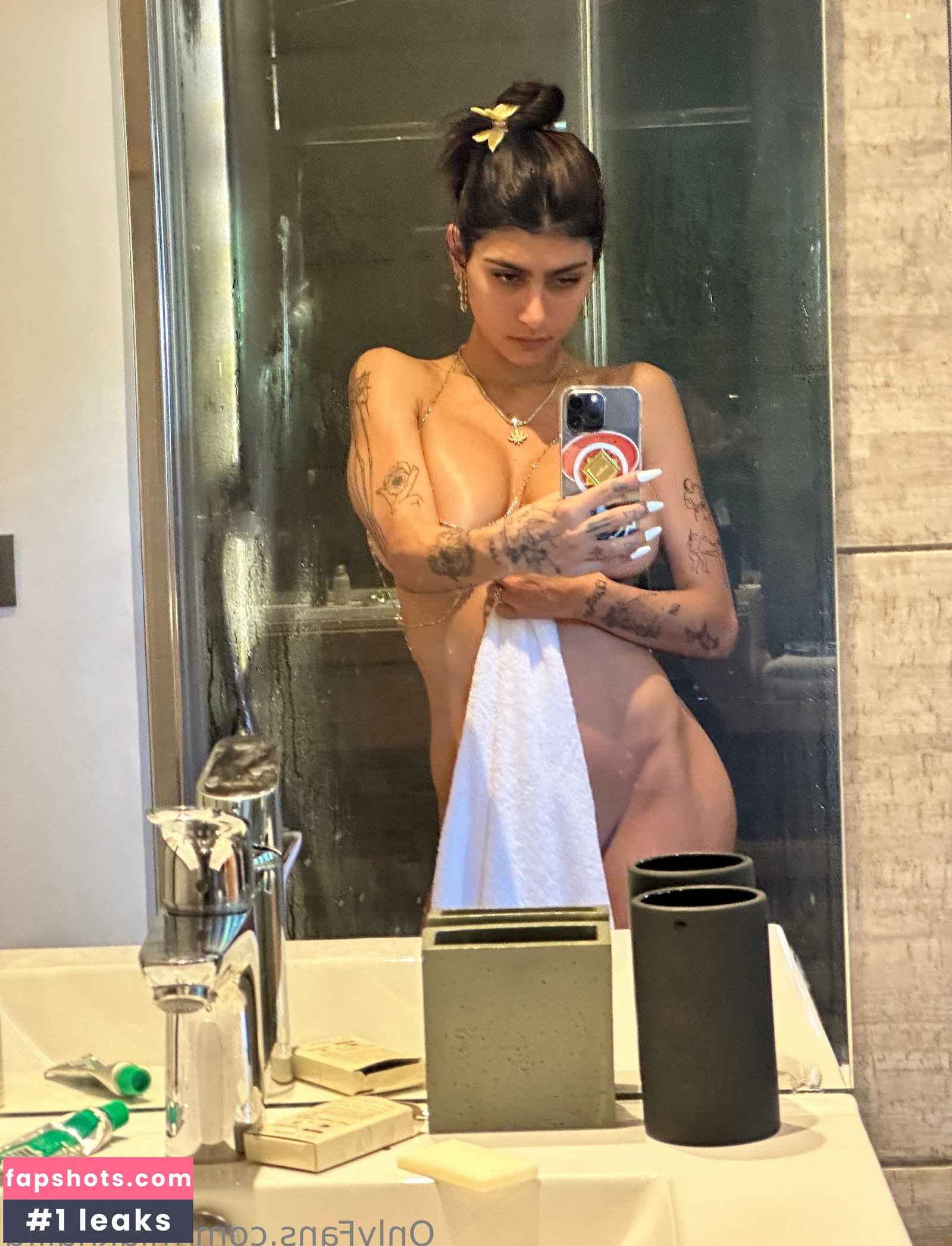Mia Khalifa gallery photo #1408