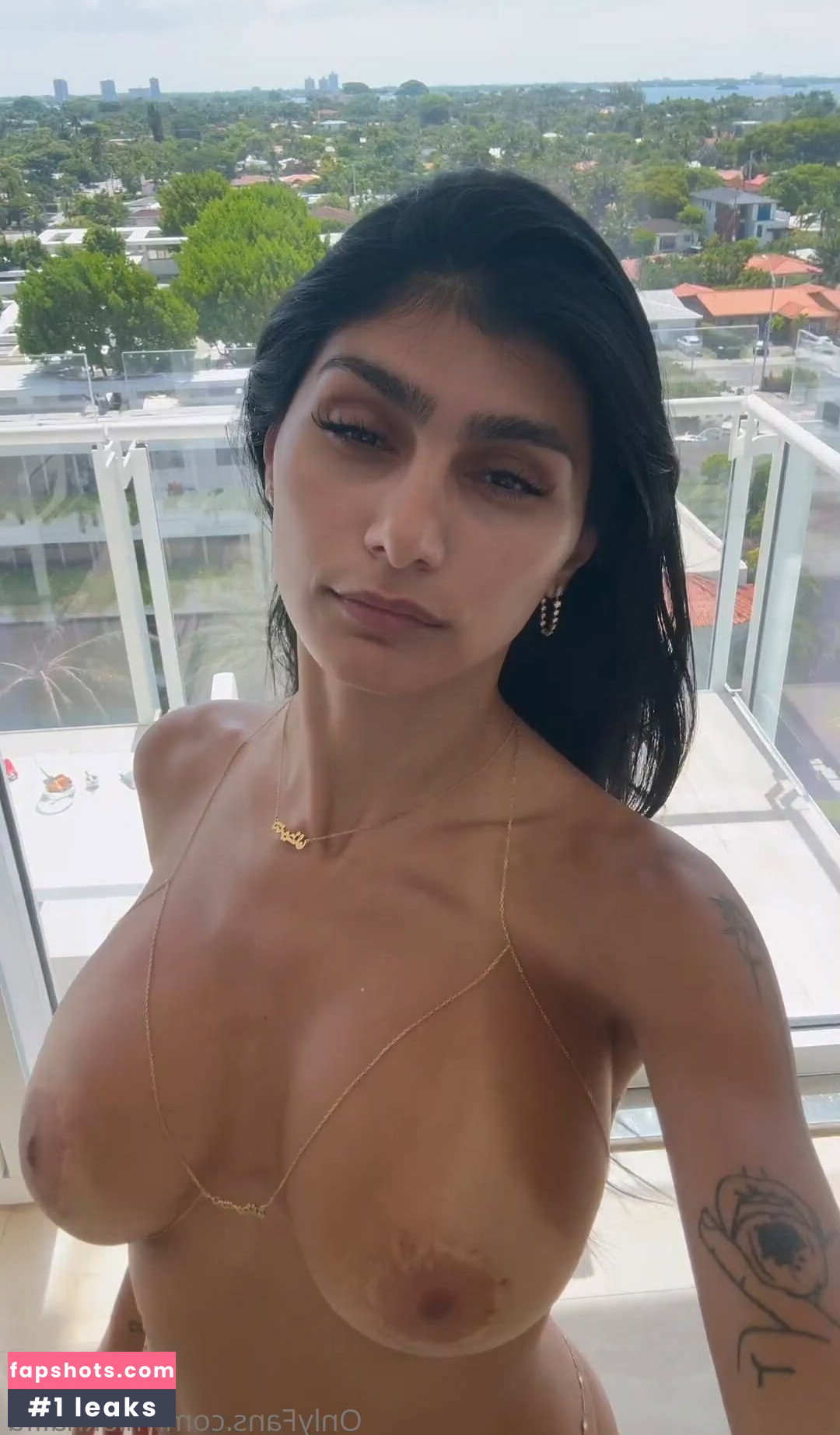 Mia Khalifa gallery photo #191