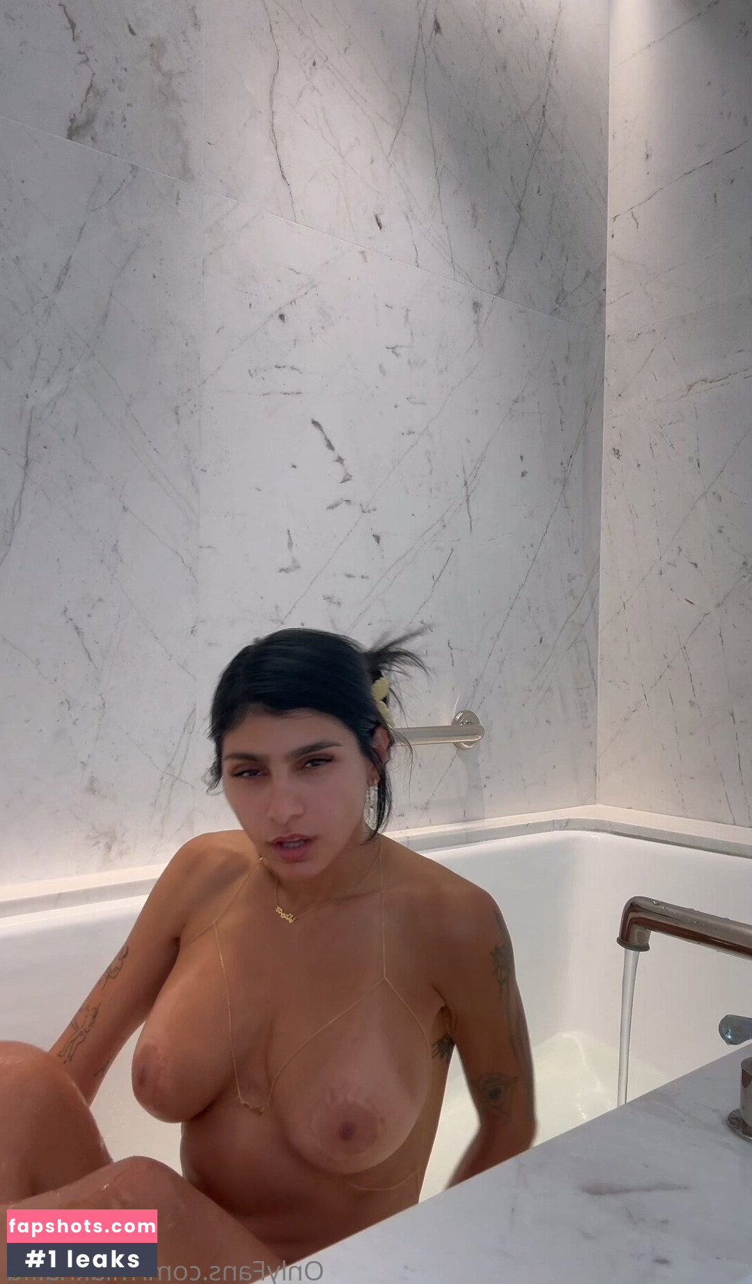 Mia Khalifa gallery photo #2667