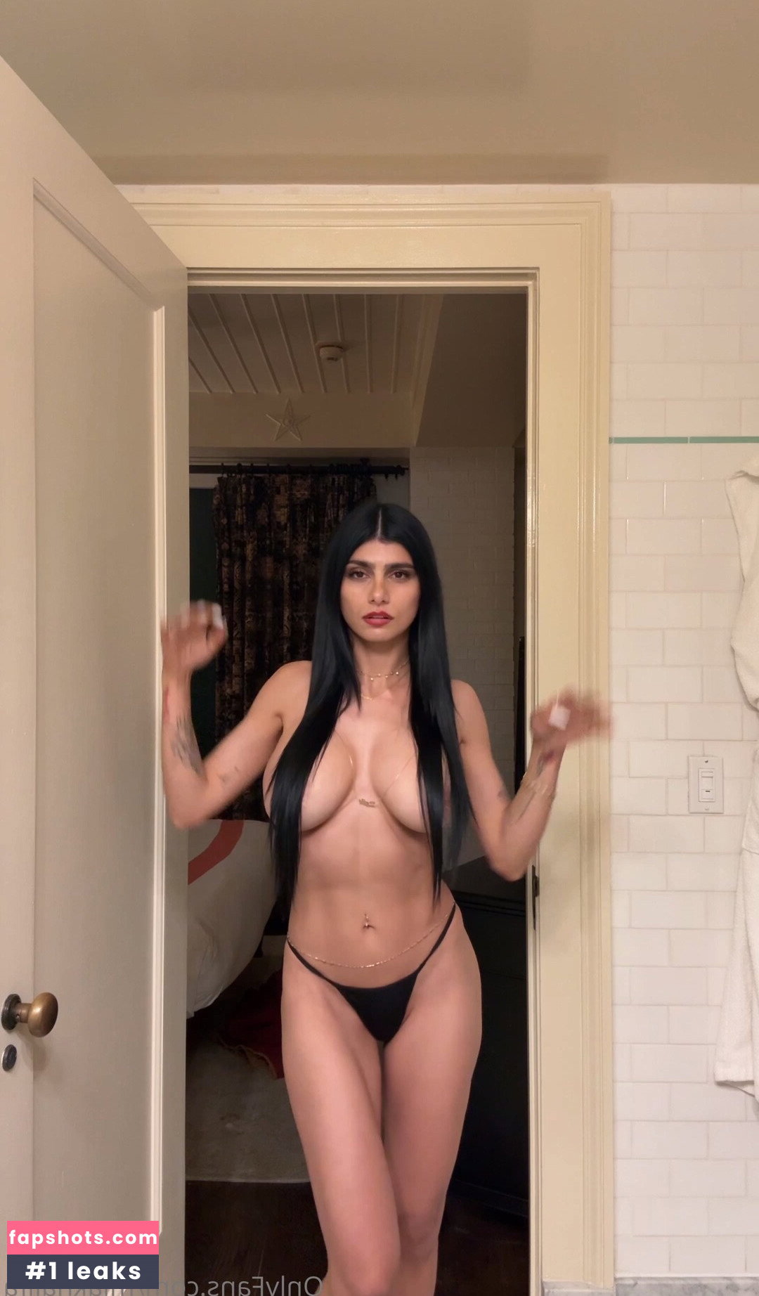 Mia Khalifa gallery photo #2681