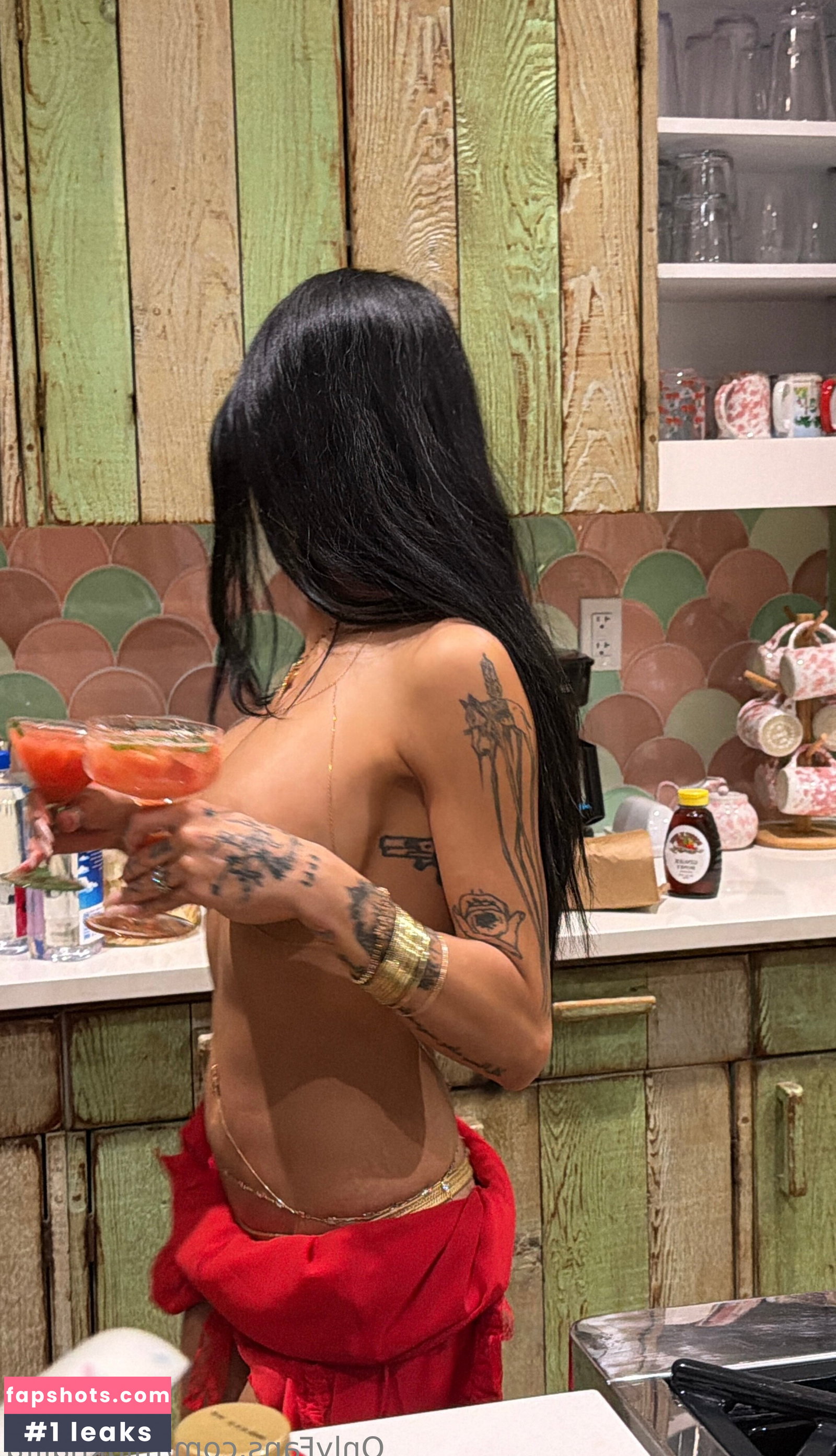 Mia Khalifa gallery photo #1273