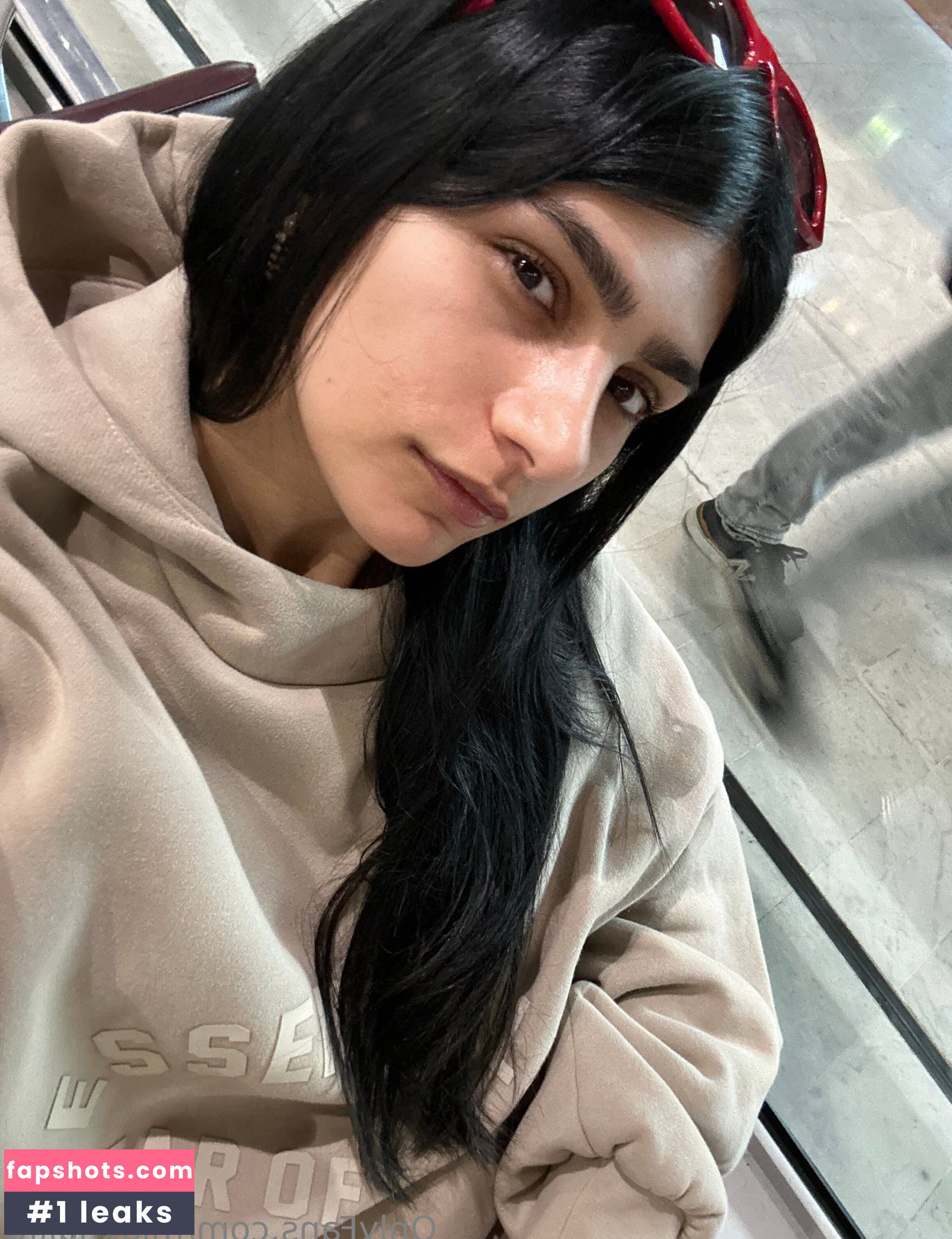 Mia Khalifa gallery photo #918