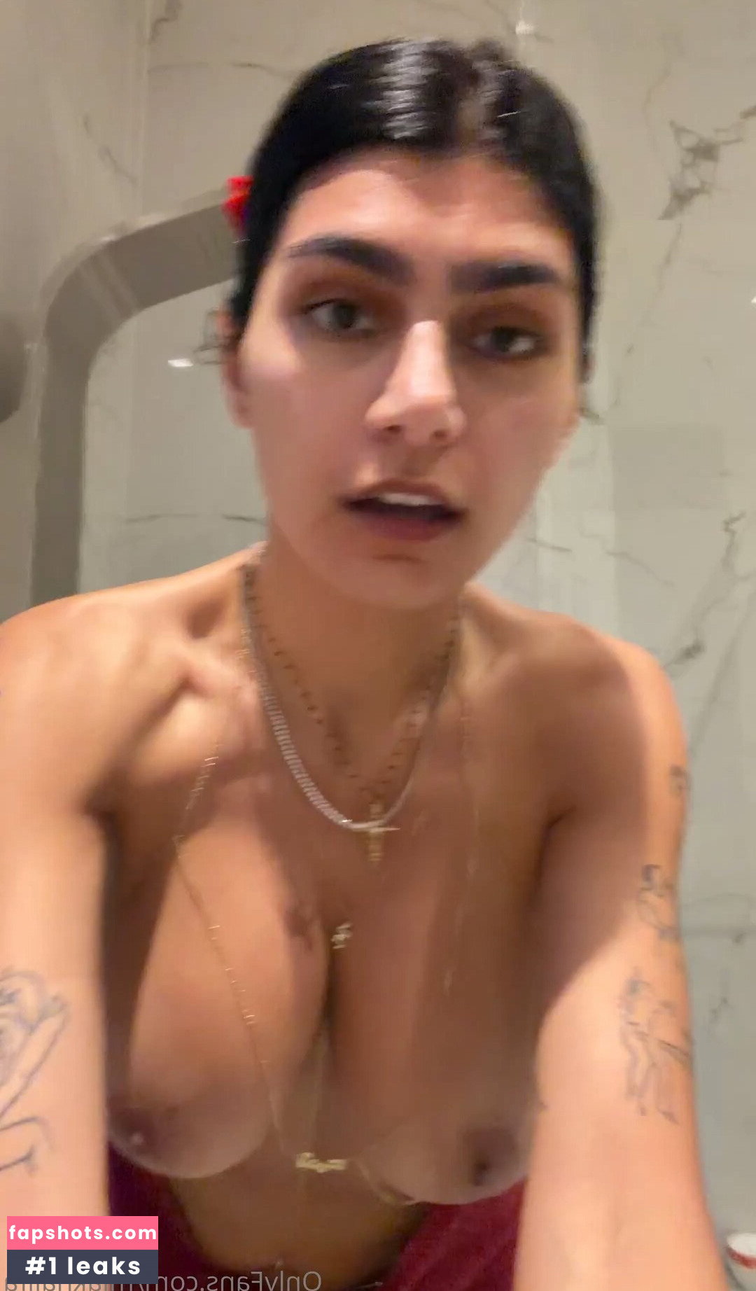 Mia Khalifa gallery photo #2322