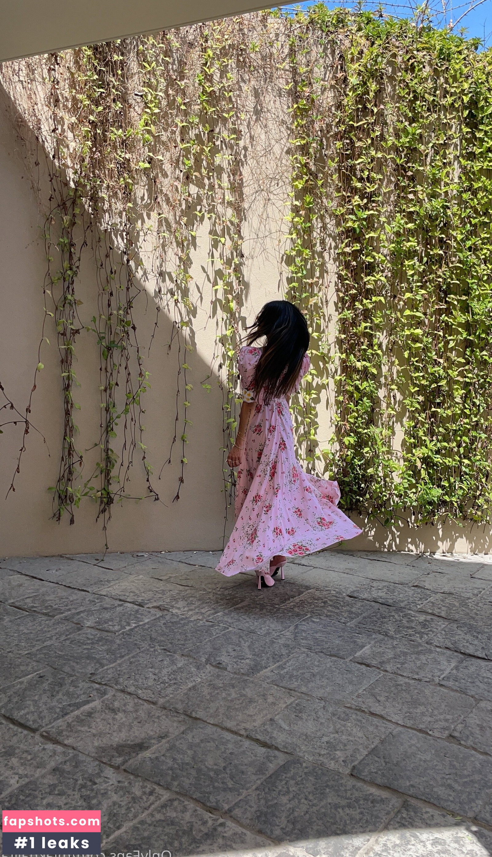 Mia Khalifa gallery photo #2334
