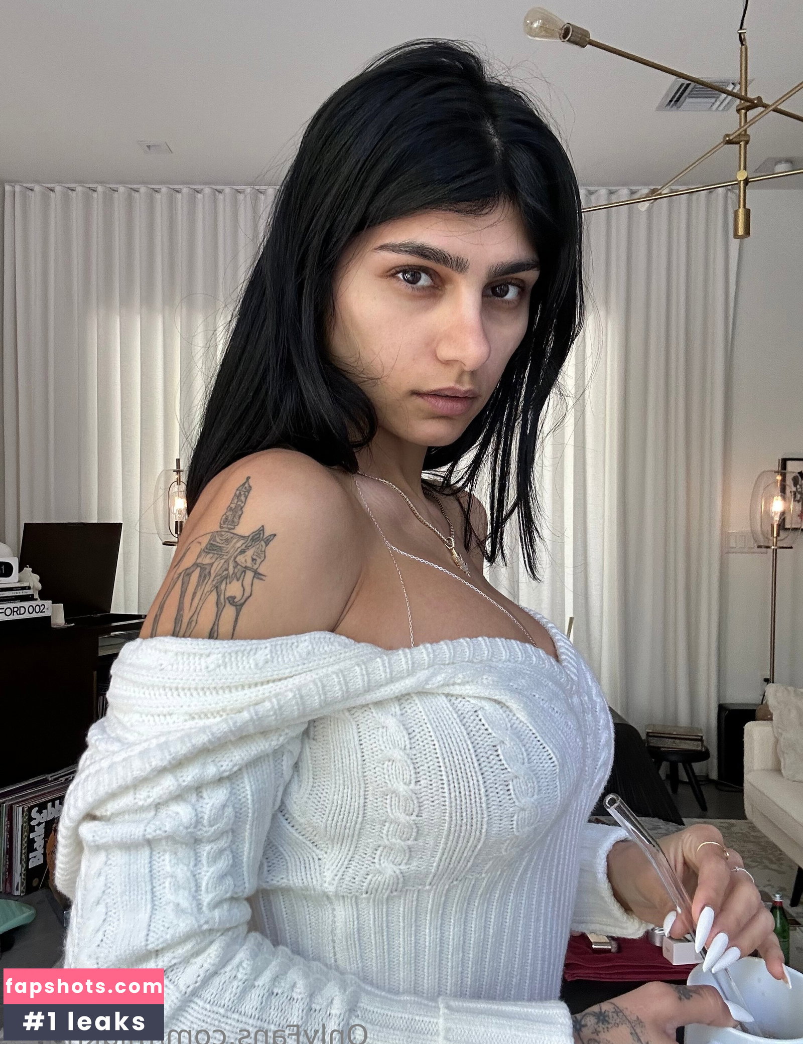 Mia Khalifa gallery photo #1449