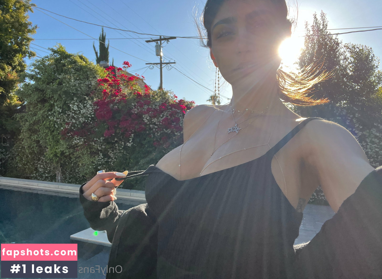 Mia Khalifa gallery photo #1852