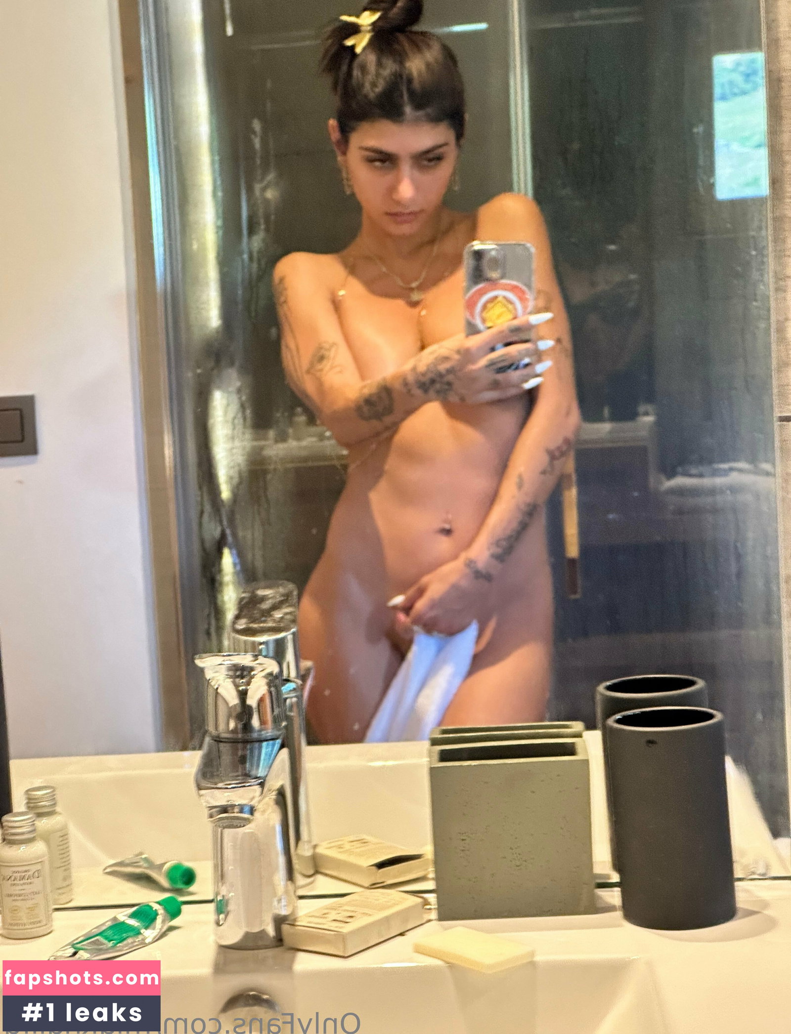 Mia Khalifa gallery photo #1602