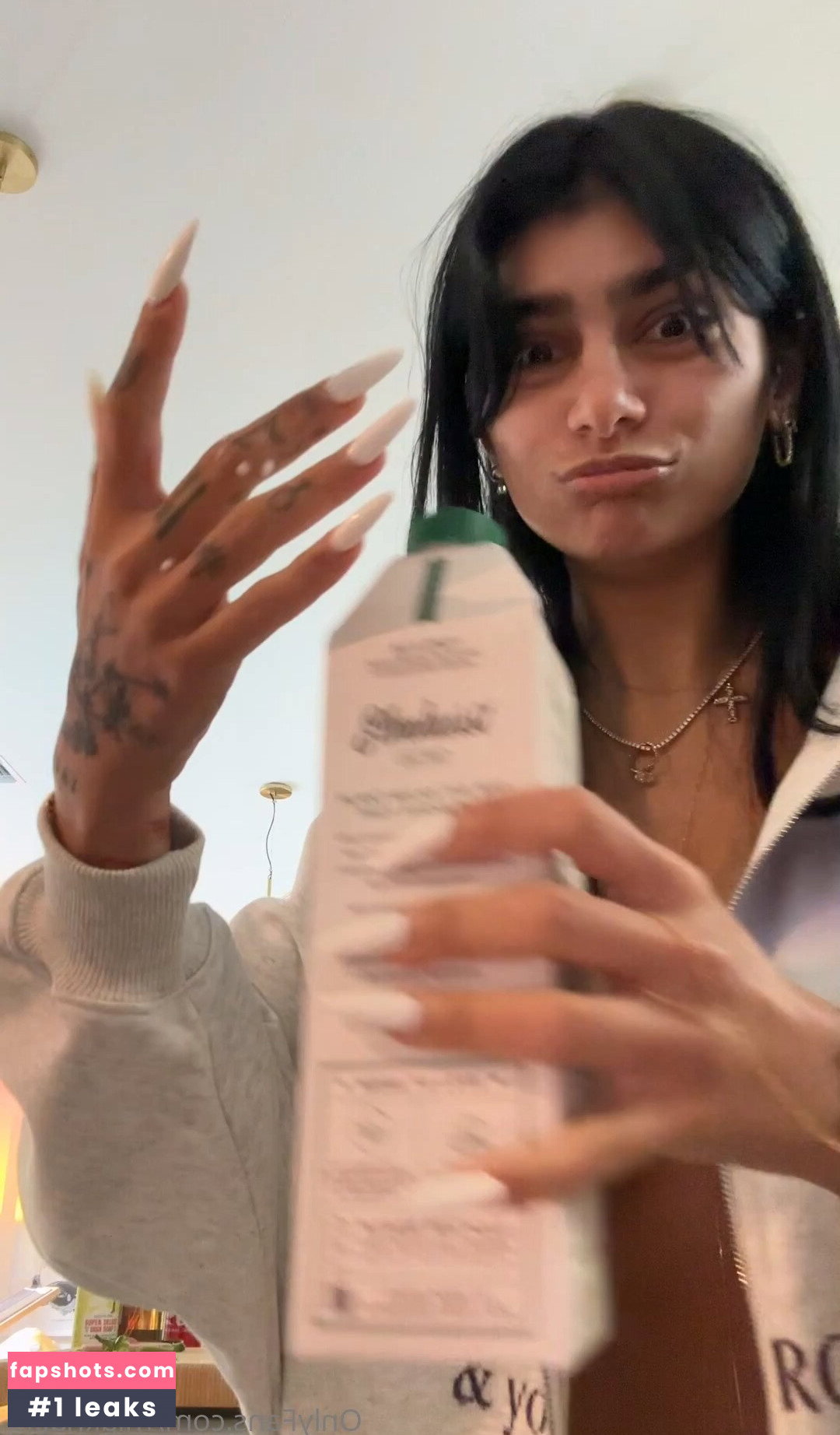 Mia Khalifa gallery photo #908