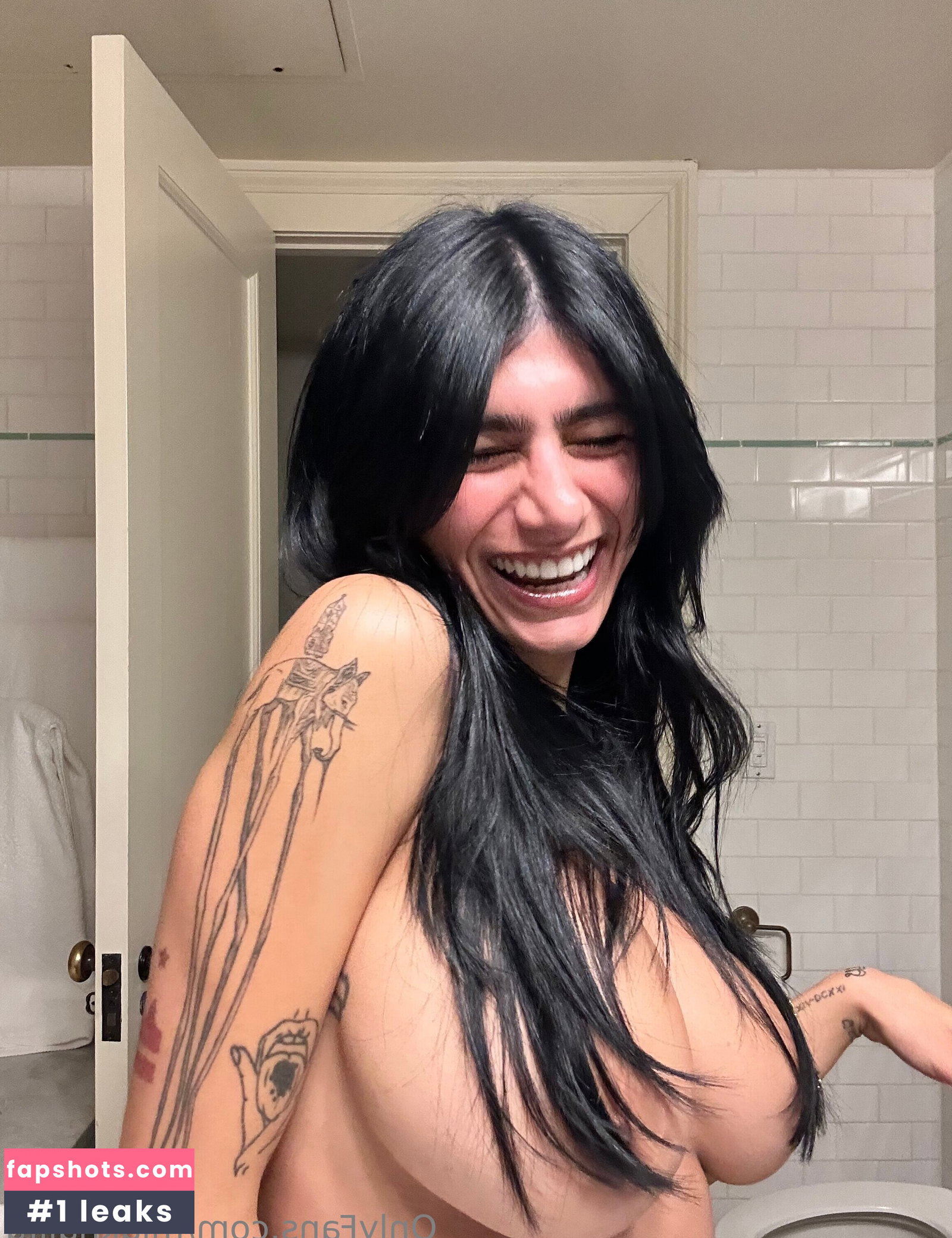 Mia Khalifa gallery photo #566